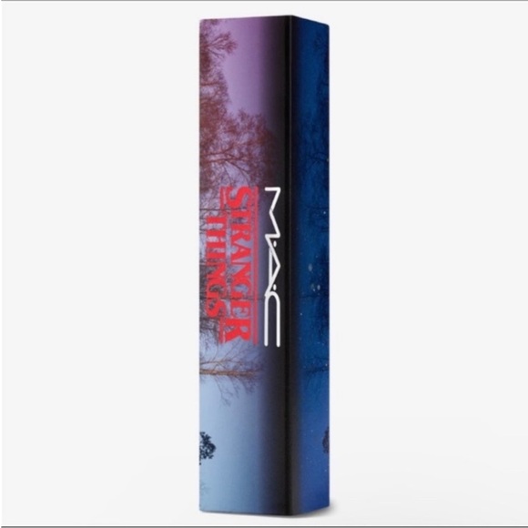 New Mac X Stranger Things Lip Glass Limited Edition Wild Wheeler - Picture 4 of 4
